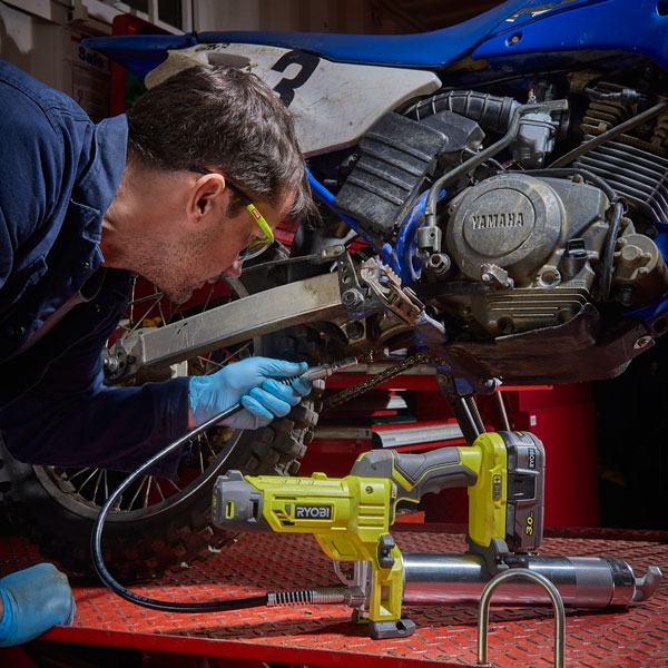 Aku mazacie pištole R18GG-0 Ryobi, 18V